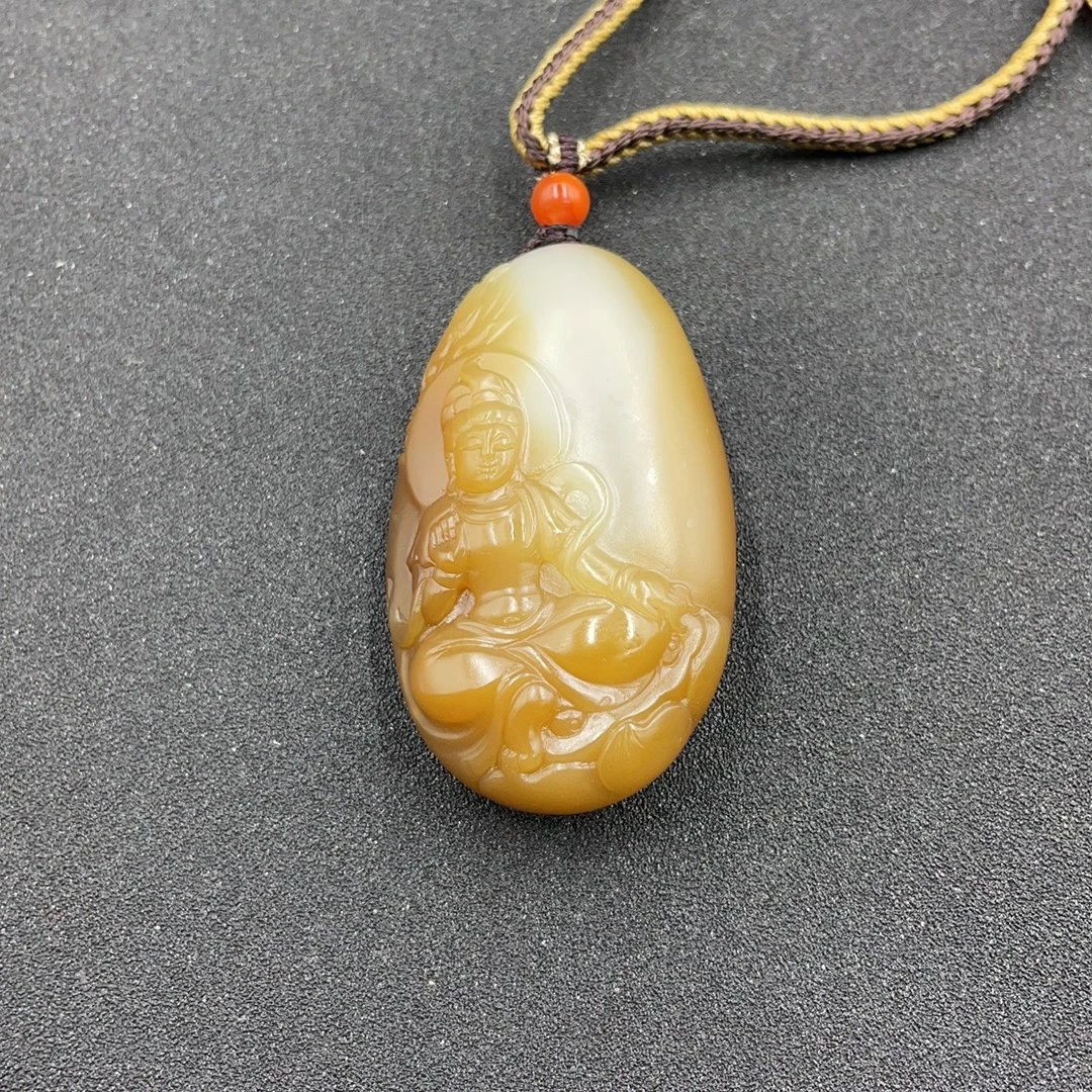 BY0205FWY241 和田玉观音挂件