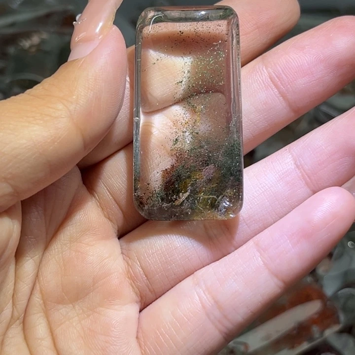 未镶嵌吊坠(赠链)水晶