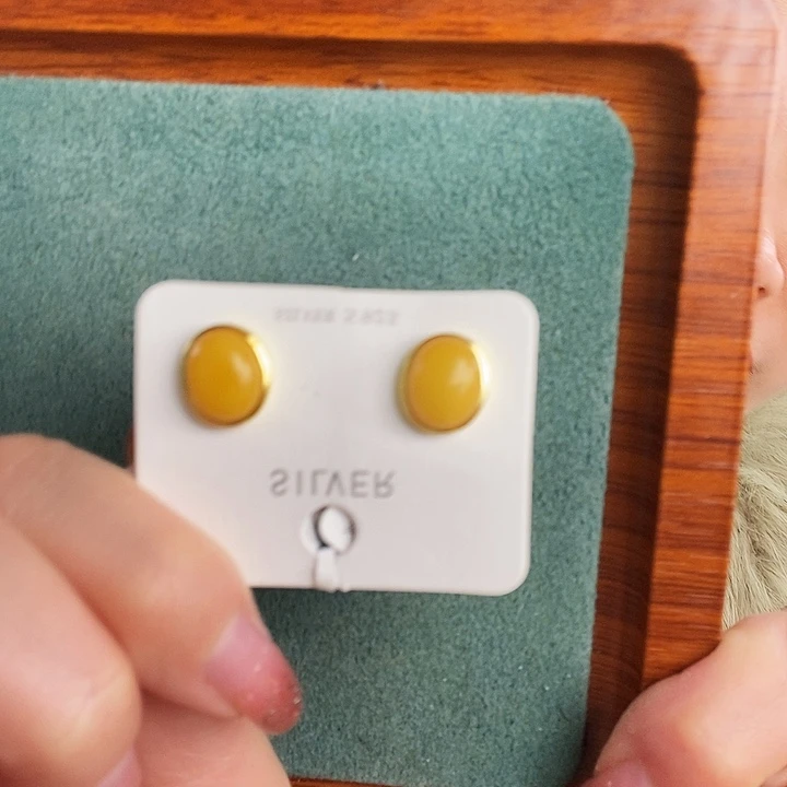 蜜蜡银S925镶嵌耳饰耳钉