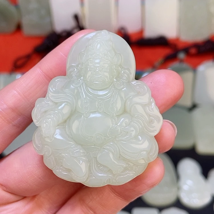 【闪购商品】颈饰未镶嵌和田玉