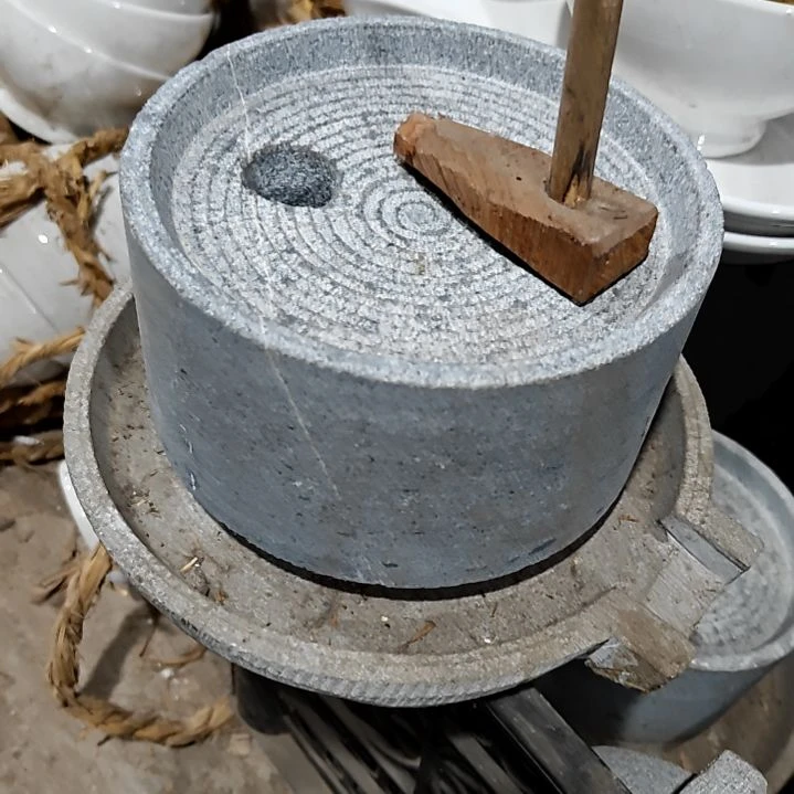 瓷片陶瓷盘子碗啥都有