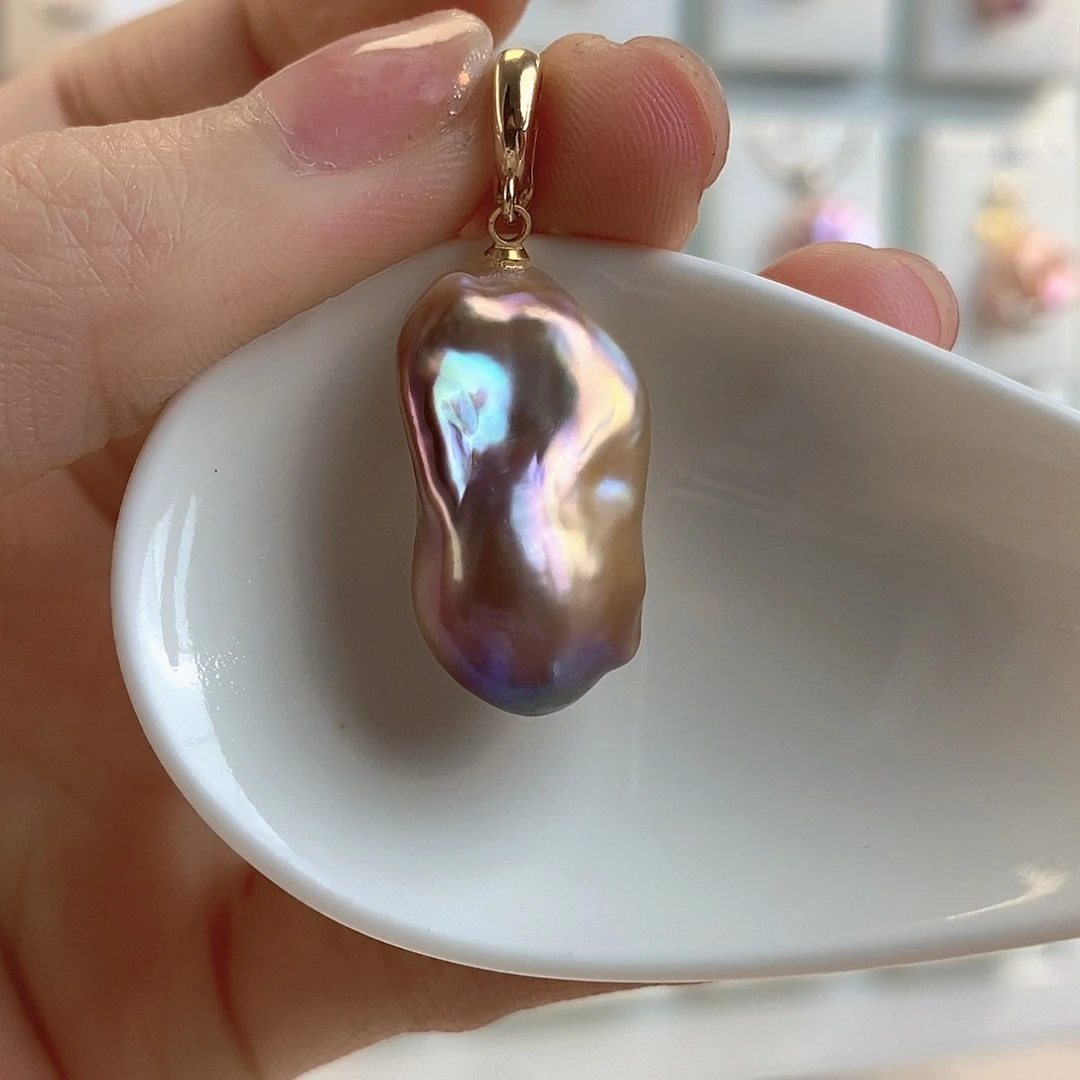 淡水珍珠颈饰合金