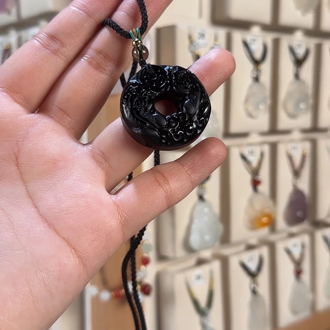 D***黑曜岩未镶嵌颈饰