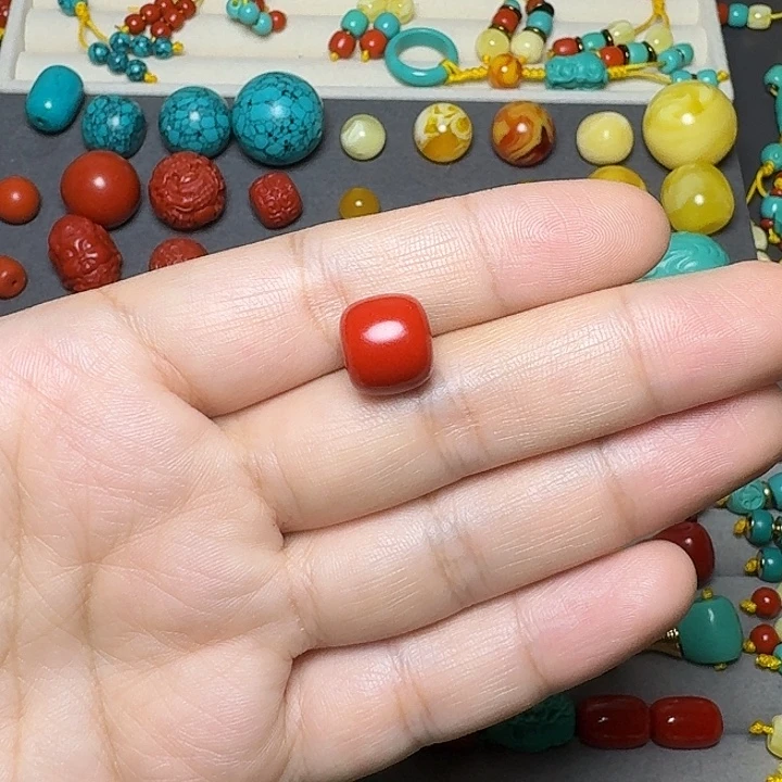 非金属卡12老型一个，黄隔片2个