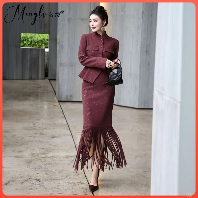 高级感大方得体两件套装秋冬新款女亮闪闪时尚外套包臀流梳半身裙