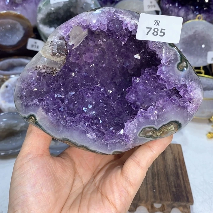 未镶嵌大型摆件（非配饰）水晶方解石