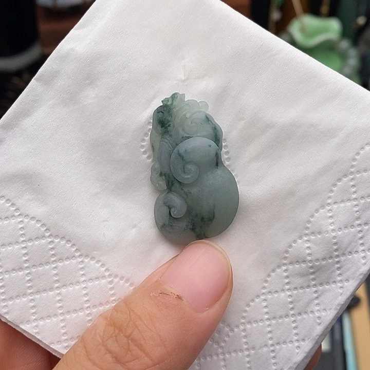 未镶嵌定制翡翠如意