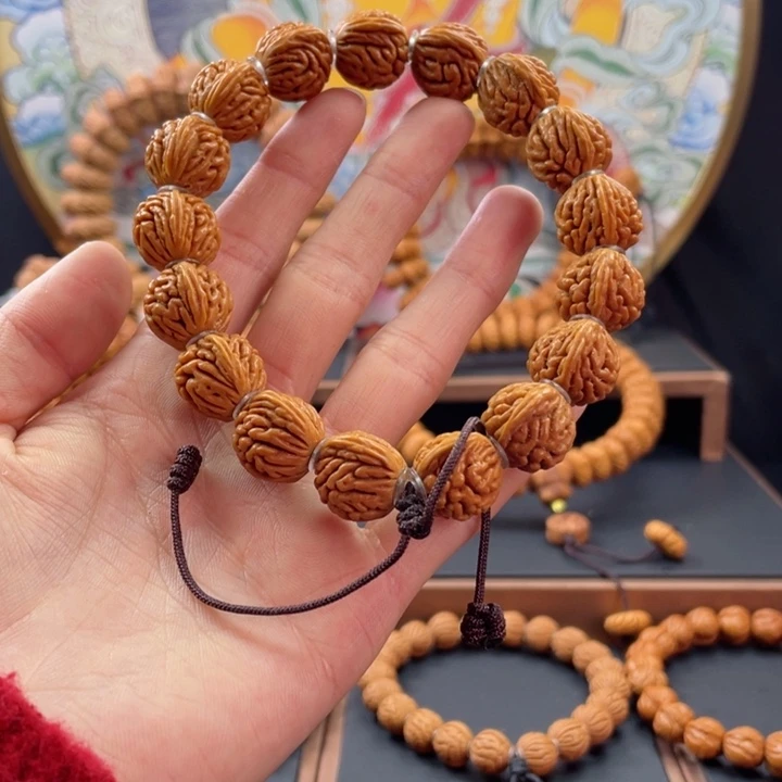 桃核手串龙纹原刺