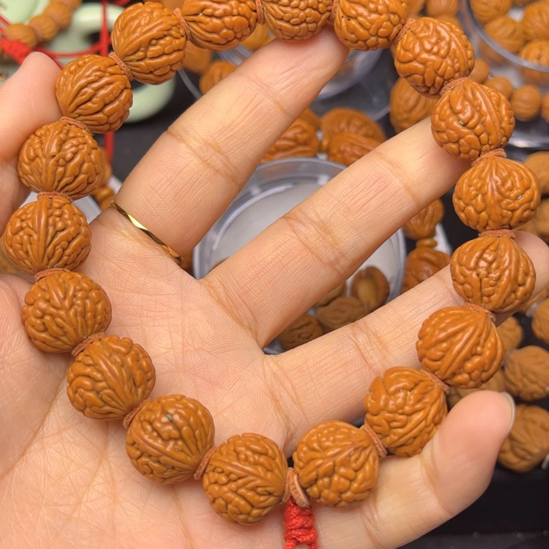 桃核吊坠龙纹桃核