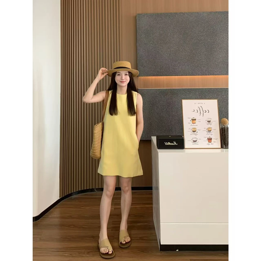 【折扣】小羽酱小个子定制夏季气质显白无袖高级感简约连衣裙4047