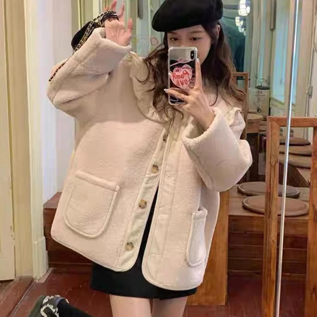 2030 法式娃娃领甜美加厚外套找版