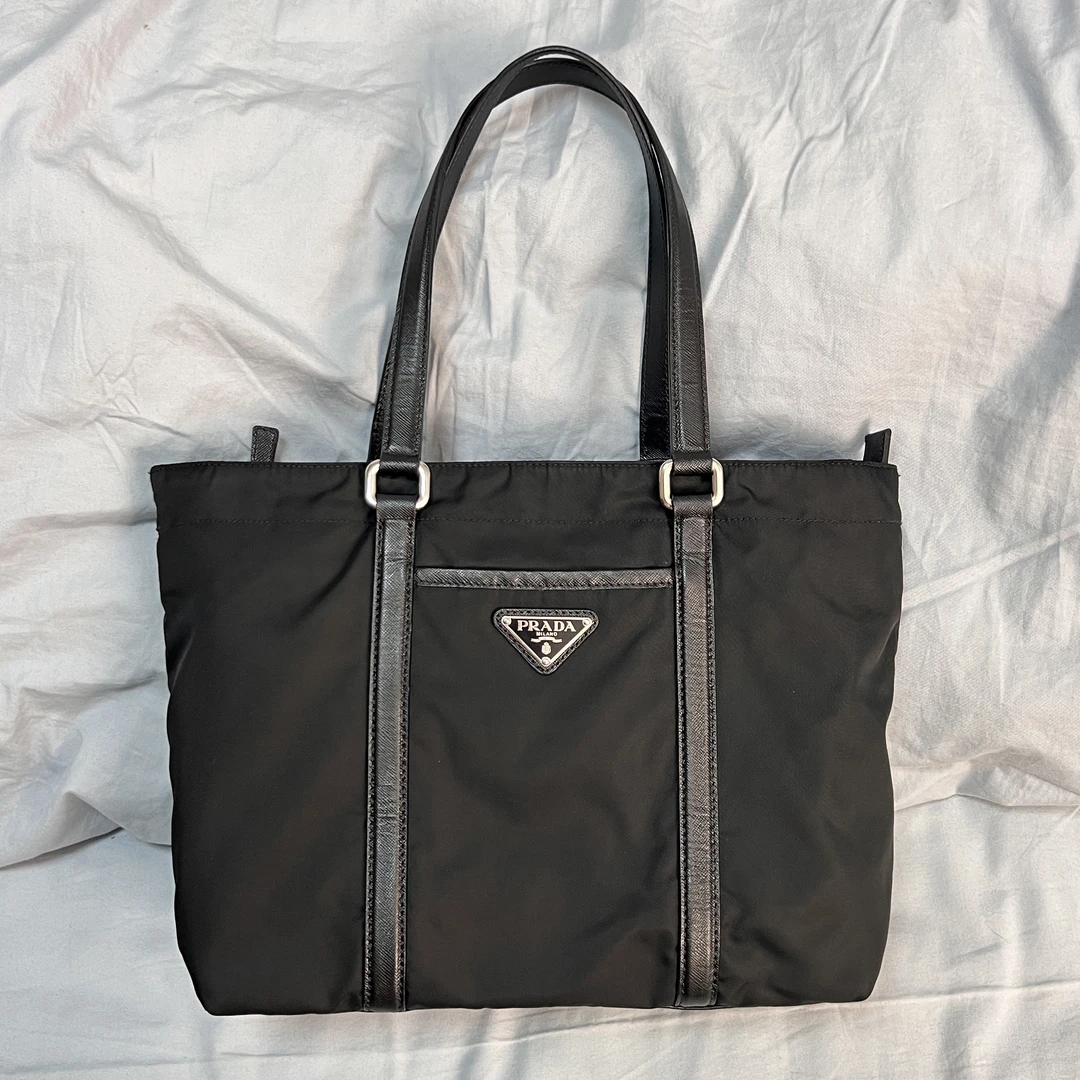 95新 Prada/普拉达 黑色尼龙拼皮拉链方形托特tote单肩腋下包