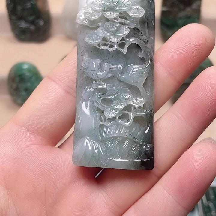 未镶嵌独山玉颈饰