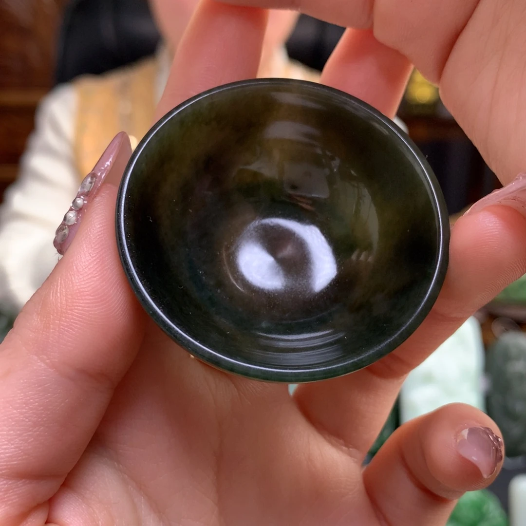 和田玉茶杯未镶嵌