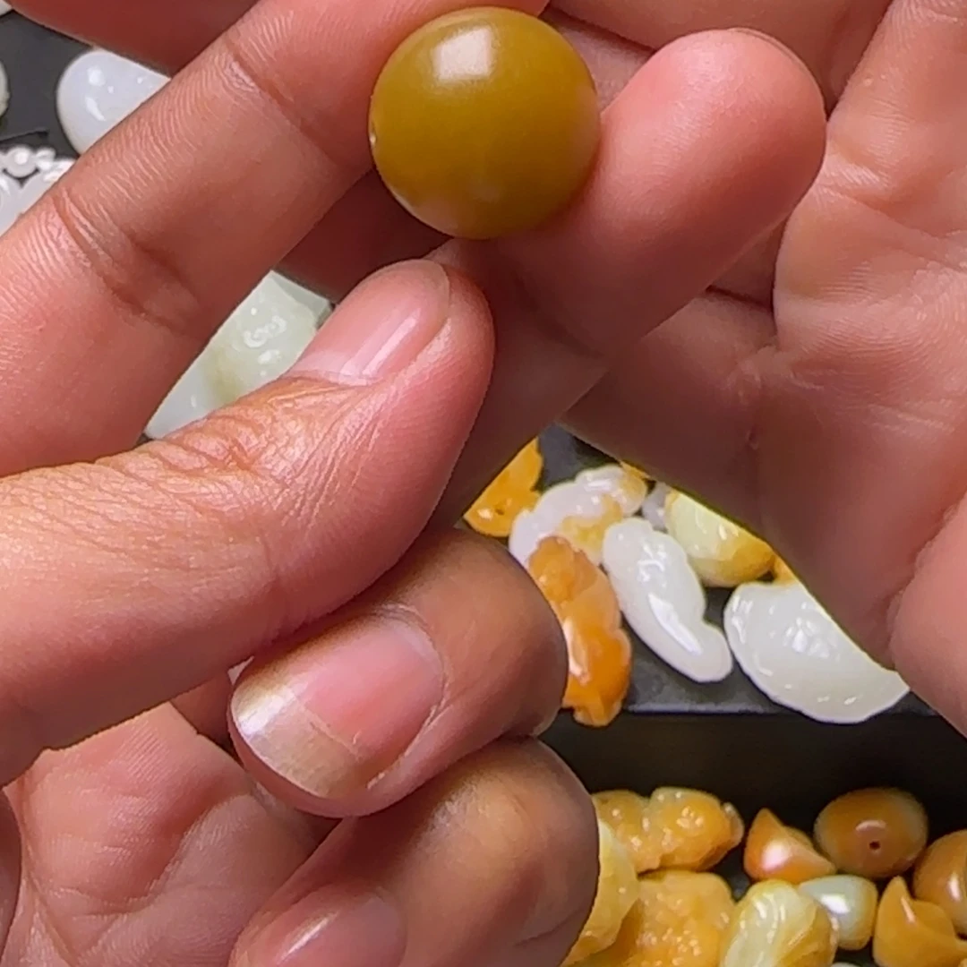 苍***语和田玉未镶嵌吊坠(不含链)