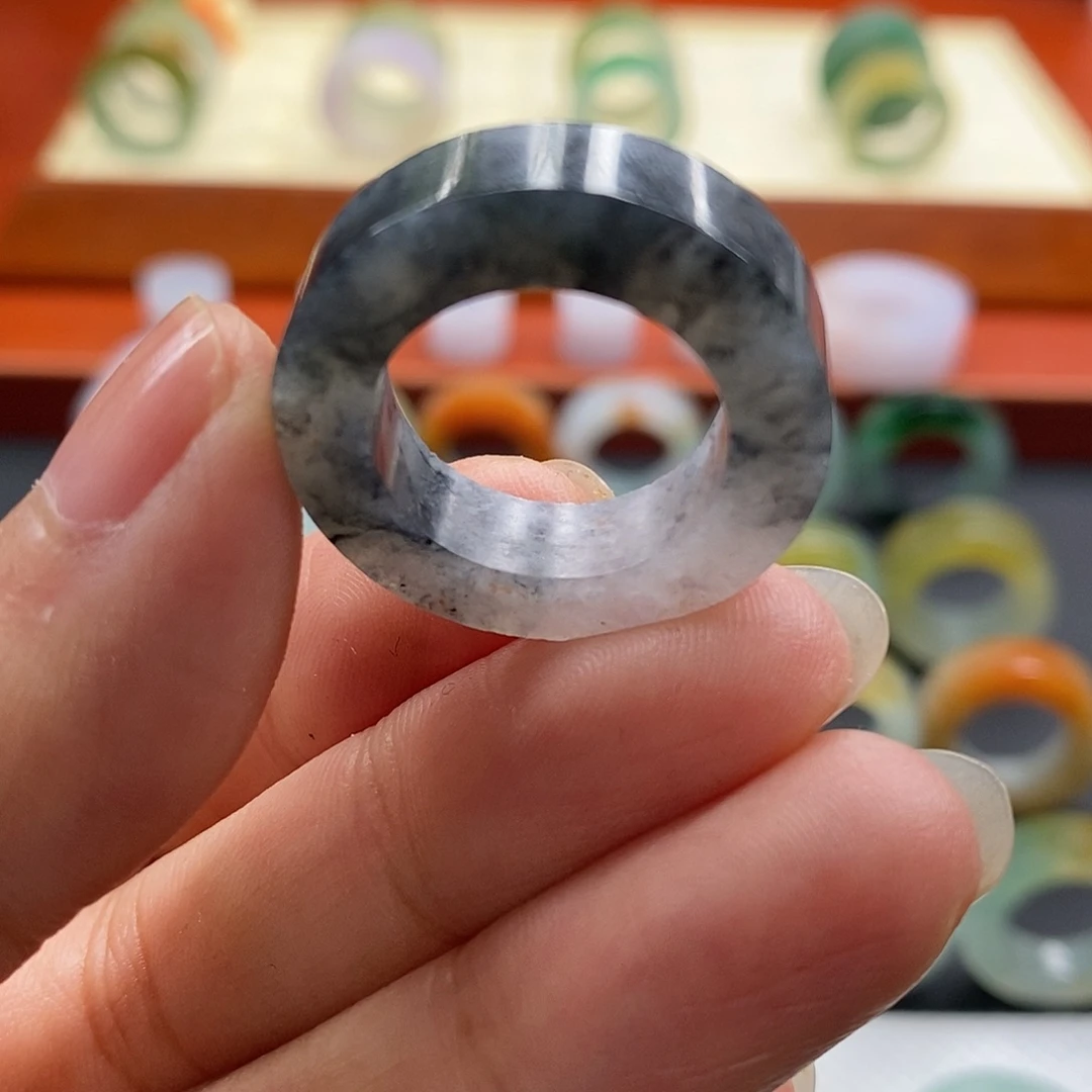 定制翡翠未镶嵌15-20圈口