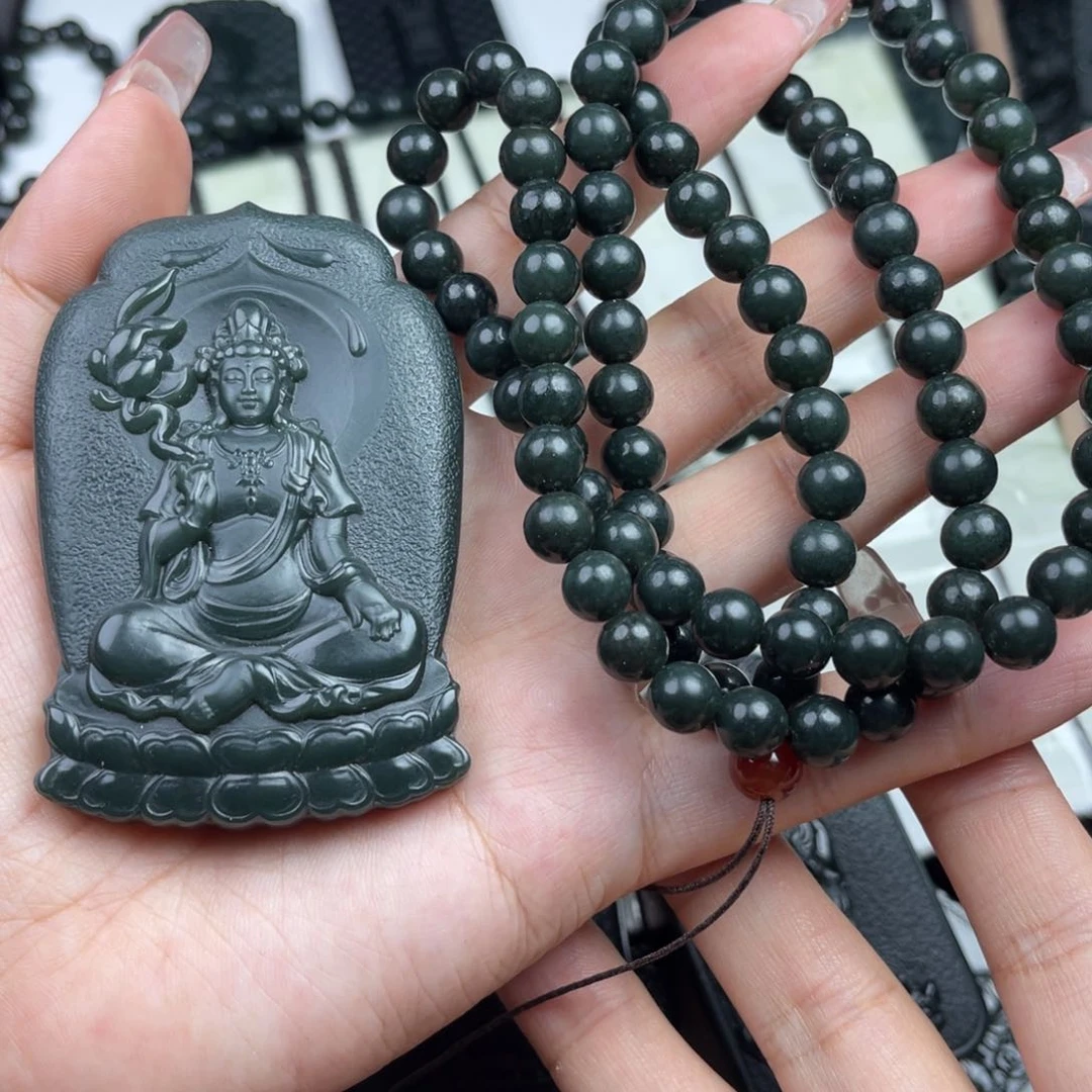 和田玉未镶嵌颈饰行**远