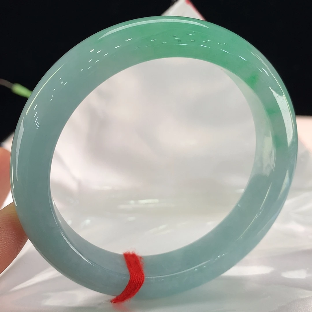 翡翠未镶嵌手镯0380