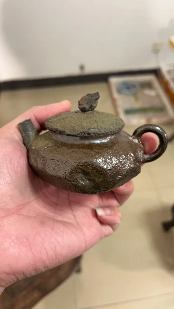 纯手工拉坯柴烧茶壶