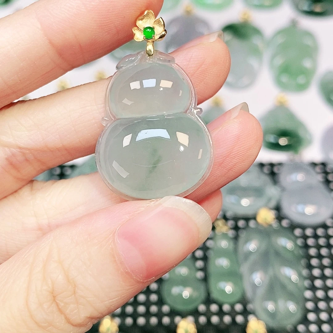 吊坠(不含链)18K金镶嵌翡翠