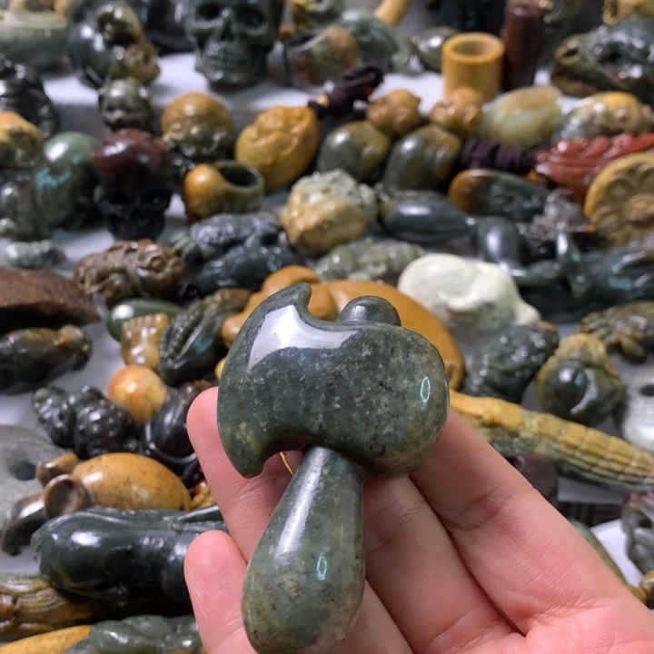 未镶嵌岫岩河磨玉（透闪石质玉）笔搁