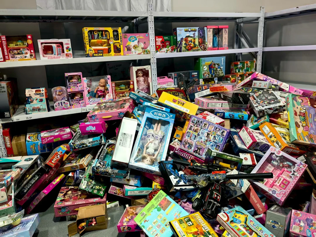 051-100玩具库存   清库存处理有点微瑕属正常