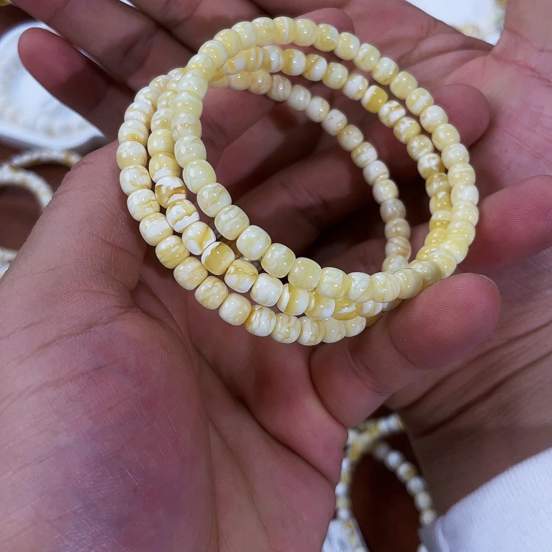 琥珀未镶嵌手链多样性发其一