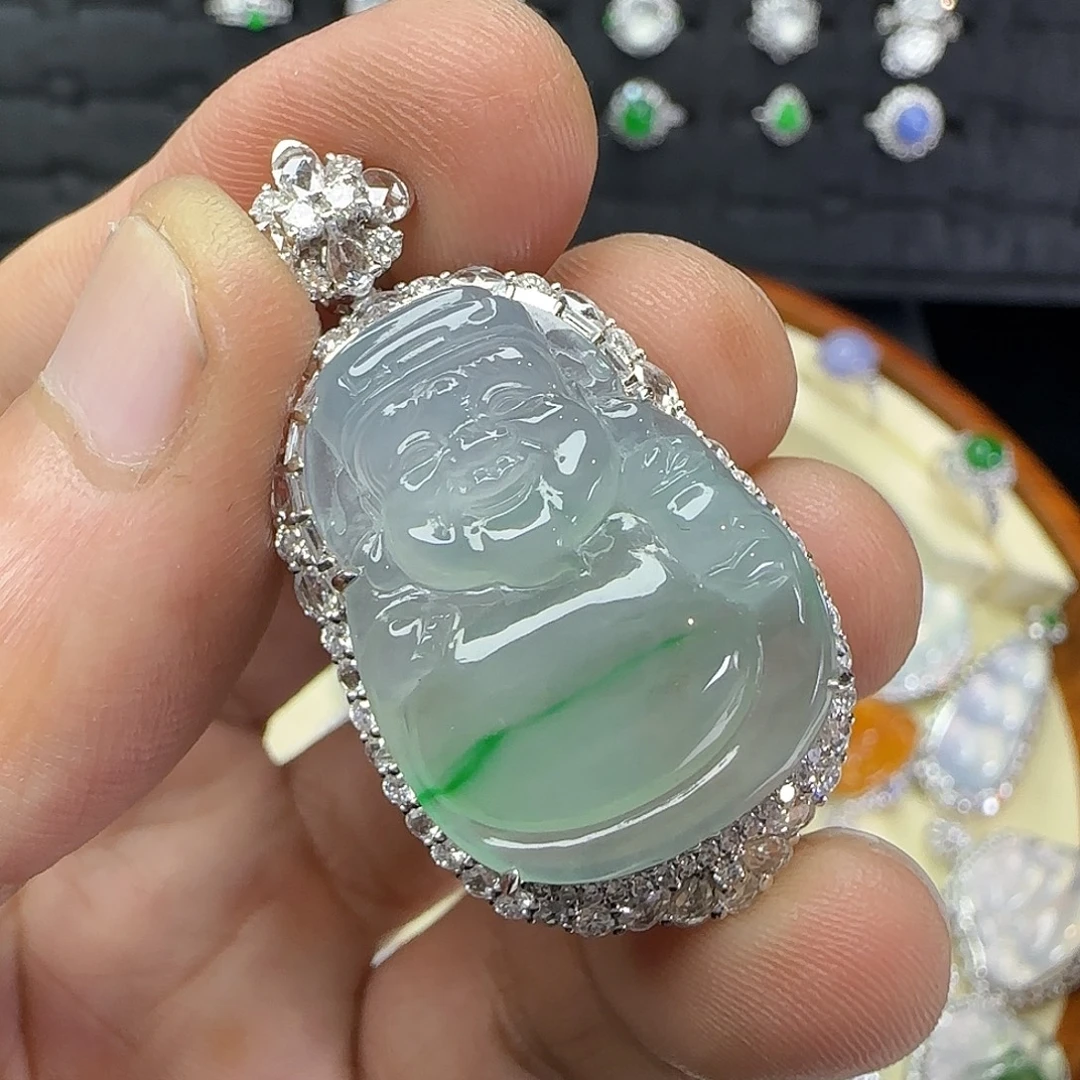 翡翠18K金镶嵌颈饰天然翡翠