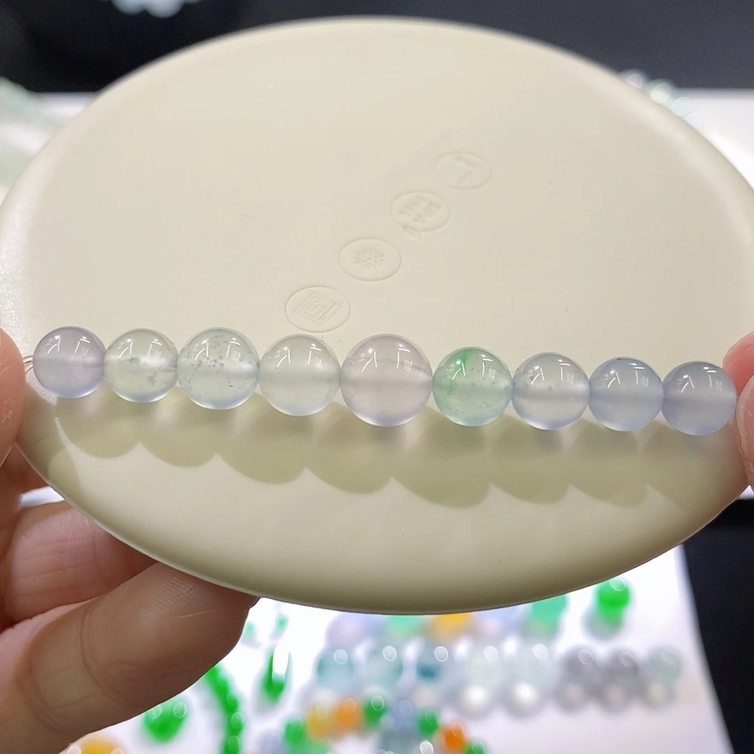 翡翠未镶嵌挂件一组