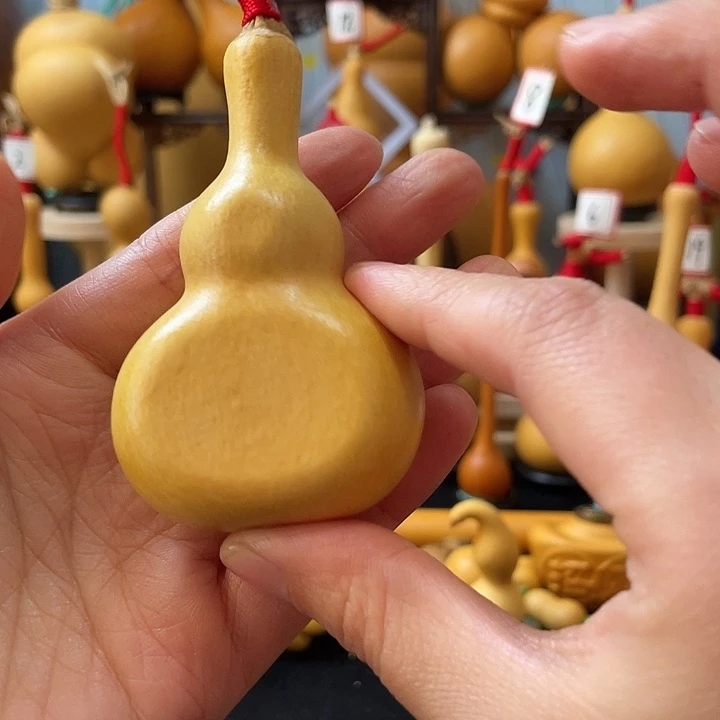 A***＇葫芦丝老师在这里面看到这个我