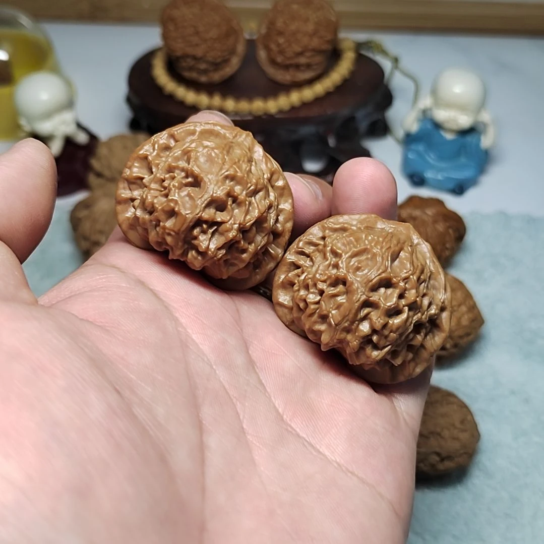 文玩核桃吊坠宫灯