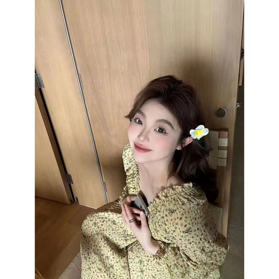 ~V领木耳边碎花收腰连衣裙宽松连衣裙显瘦韩版春季新款