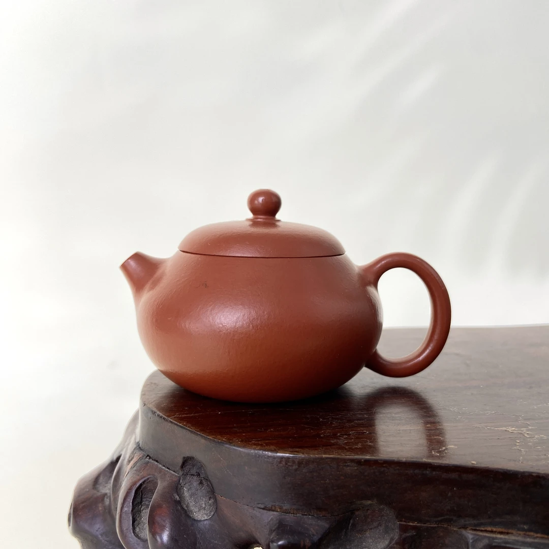 宜兴手工紫砂陶 （胡小香）80cc茶壶GS4220-2