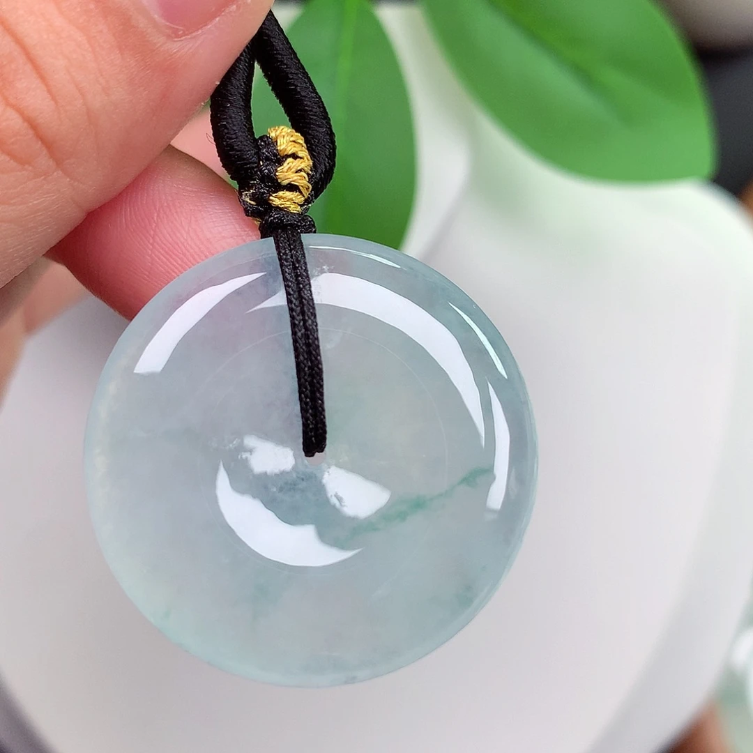 颈饰未镶嵌翡翠平安扣 30.7x5.8mm