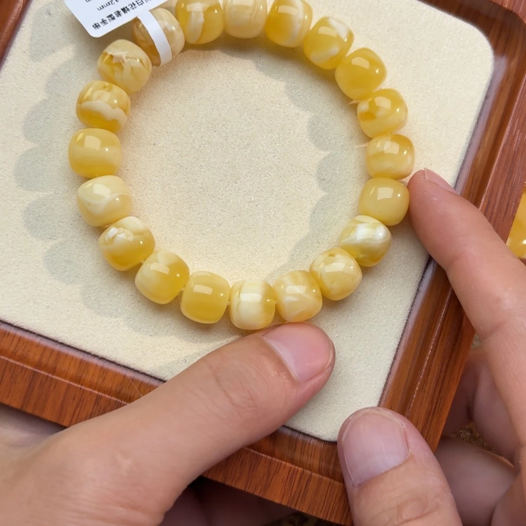 琥珀未镶嵌裸石琥珀蜜蜡389