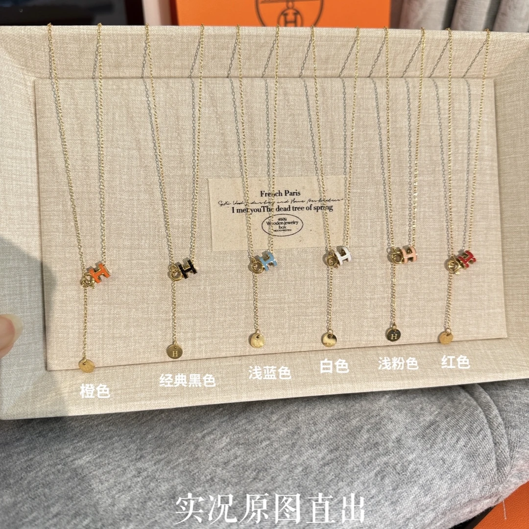 钛钢项链 A1200超精致的mini小H滴釉项链饰品白色红色粉色锁骨链