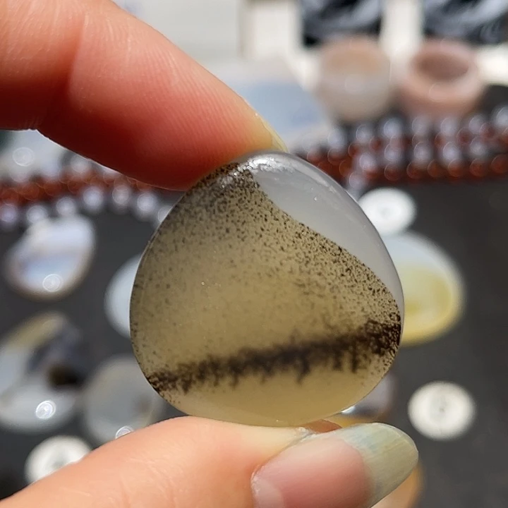 玛瑙/玉髓未镶嵌吊坠(不含链)