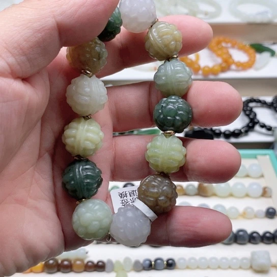 和田玉未镶嵌手链