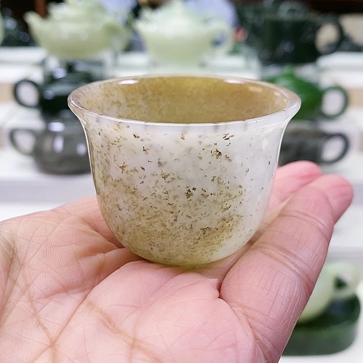 未镶嵌和田玉挂件东*茶杯