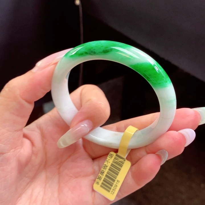 未镶嵌手镯翡翠翡翠