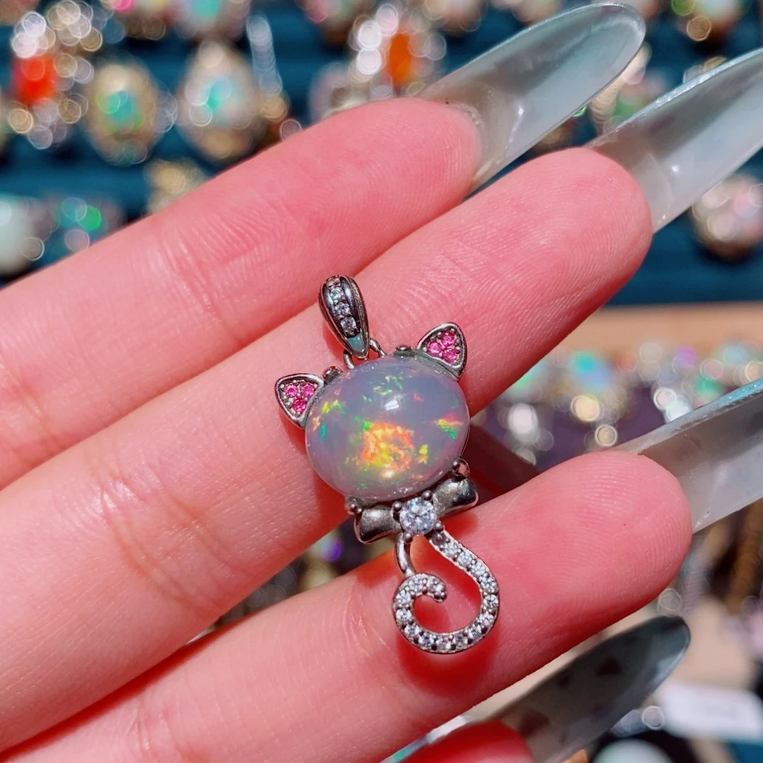 银S925镶嵌欧泊吊坠