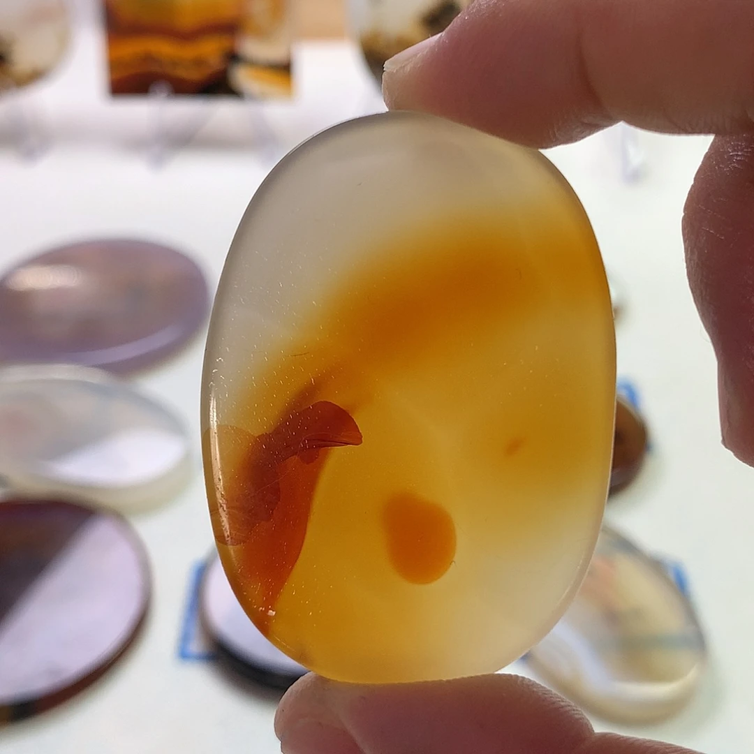 玛瑙/玉髓未镶嵌珠宝半成品