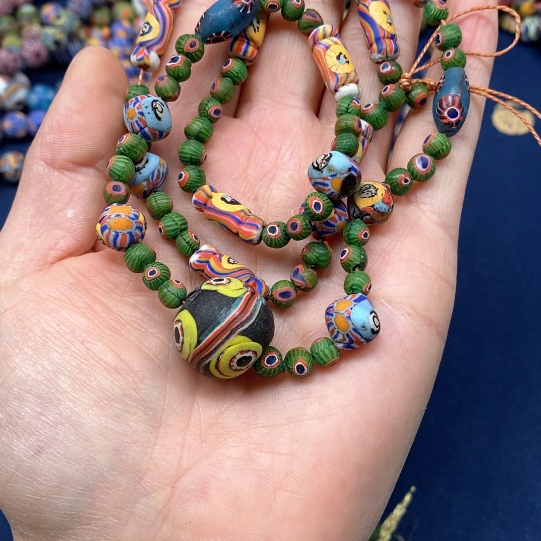 琉璃非金属琉璃珠串