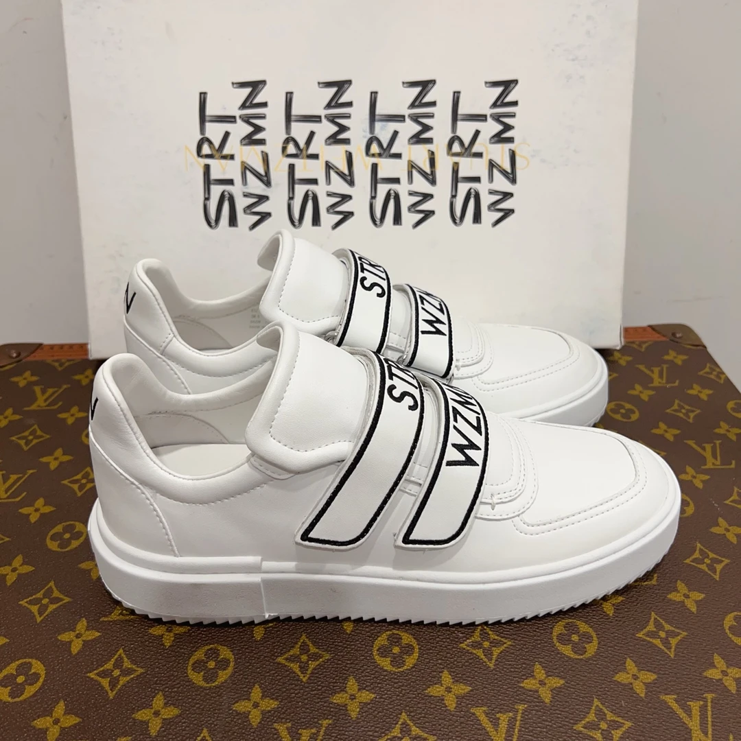 全新未使用 StuartWeitzman 运动鞋尺码38成色看直播GSS24553