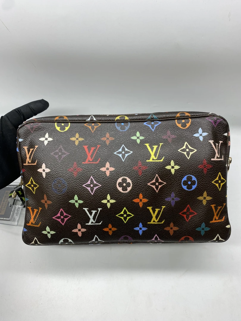修复品 /  LouisVuitton // 28洗漱包 / 定制手绘改款 / 客户寄卖