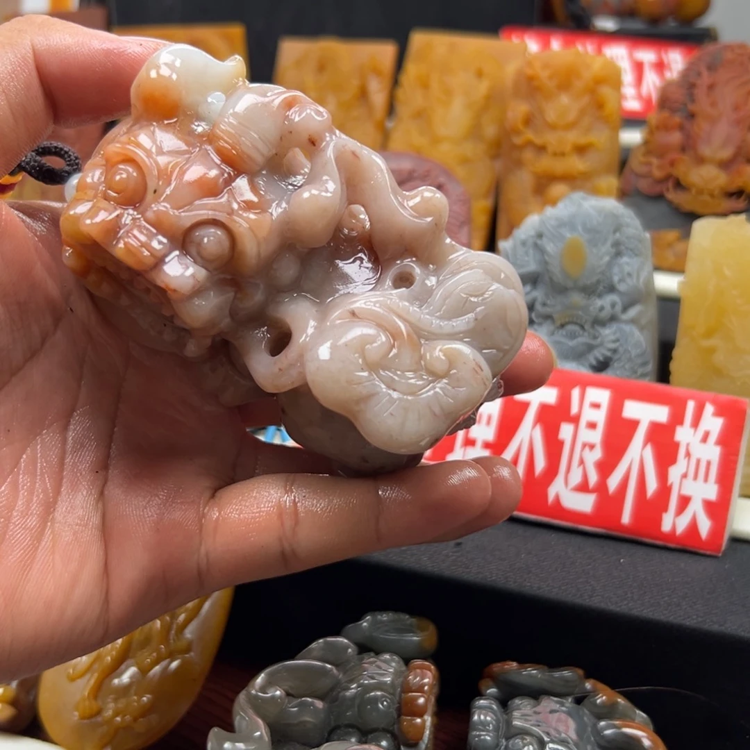 石英质玉（黄龙玉）未镶嵌多样性发货，发其一