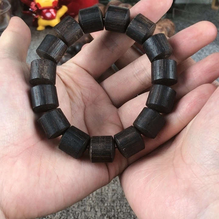 降真香手串/手链超精品1.5桶珠莺歌绿奇楠封神