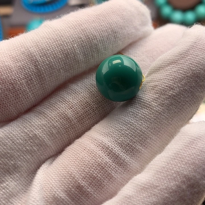 未镶嵌绿松石珠宝奇石