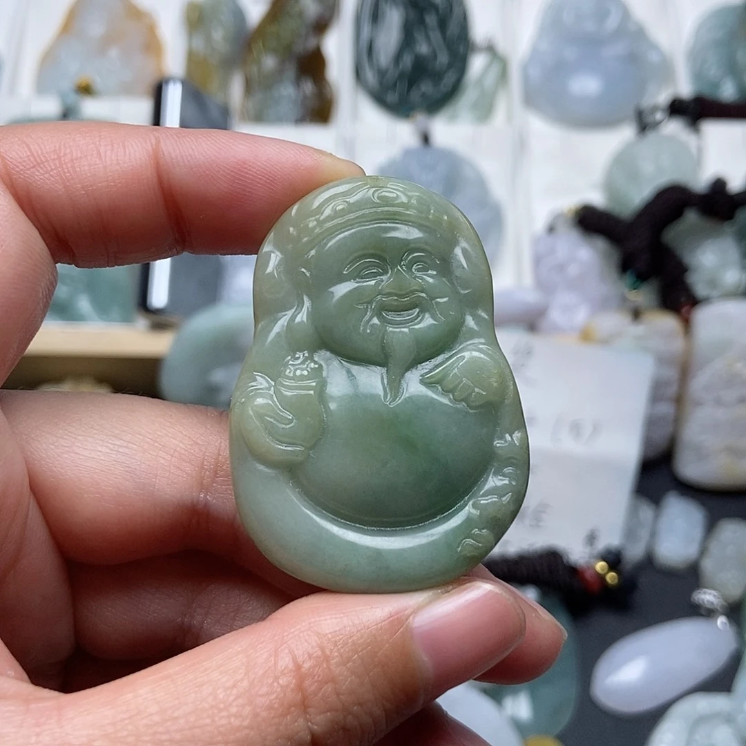 翡翠吊坠(不含链)未镶嵌翡翠