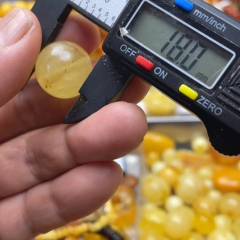 手串琥珀未镶嵌吊坠